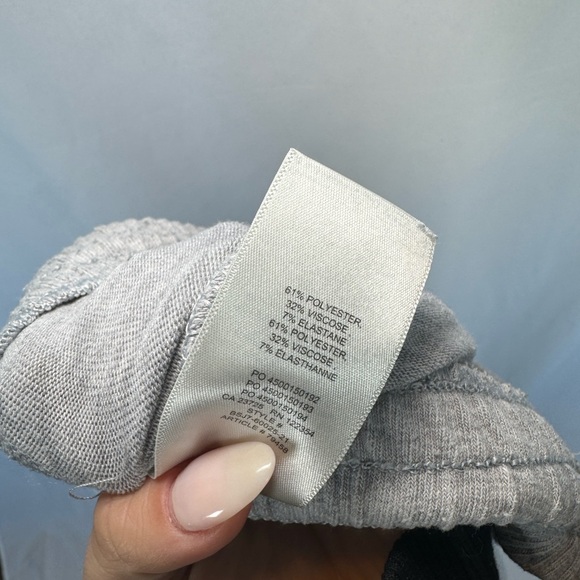 Aritzia Wilfred Free Grey Free Lounge Lo-Rise Sweatpant Size Medium - Picture 7 of 7